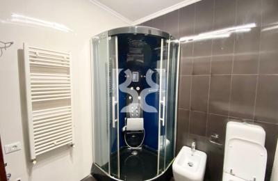 Apartament në shitje