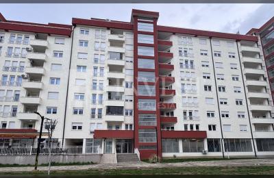 Apartament në shitje