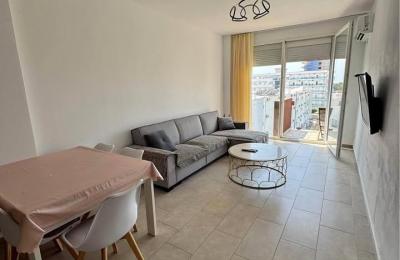 Banesë në shitje – Shëngjin