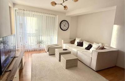 Banesë me qira – Tophane