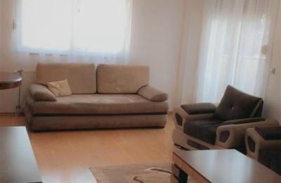 Banesë me qira – Kalabri (Emshir)