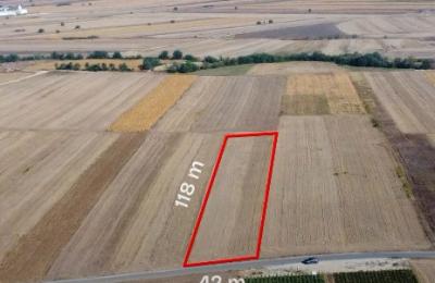 Toka në shitje Preoc afër Marigona Rezidencë