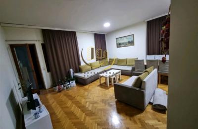 Banesë me qira në Bregun e Diellit