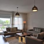 Banesë/Kat Shtëpije Me Qera Në Lagjën E Muhaxherëve