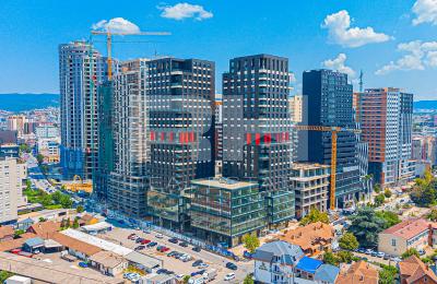 Zyre 570.41m² me QIRA në Lakrishtë