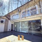 Shtëpi Për Zyre Me Qera – 540M² Në Pejton