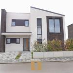 Ofrohet Shëpi Në Shitje Në Priam Village