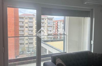 Banesë me qira te rruga B