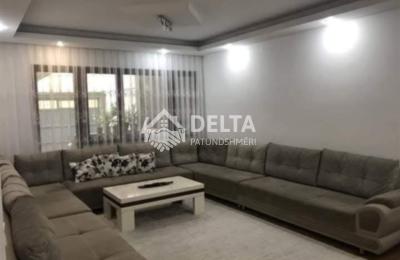 Kat shtëpie me qira në Dodona