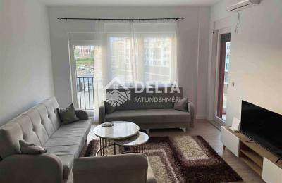 Banesë në shitje në rrugën C