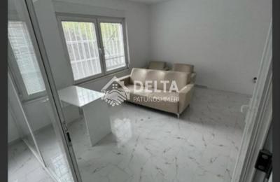 Banesë në shitje në Ulpianë