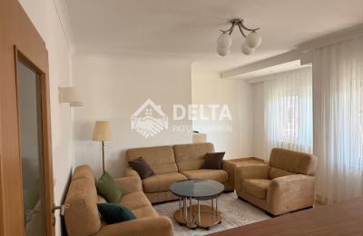 Banesë moderne me qira në lagjen e Muhaxherëve