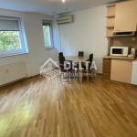 Zyrë 80m2 me qira në Ulpianë