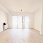 Banesë në shitje në rrugën B