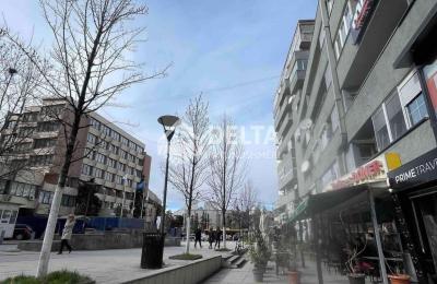 Zyrë me qira në Qendër