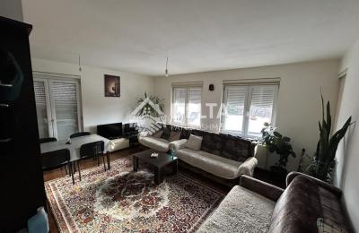 Banesë në shitje në Tokbahqe