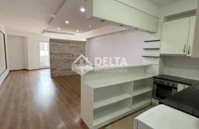 Zyrë me qira në Qendër