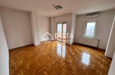 Zyrë me qira në Pejton