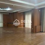 Objekt me qira në Qendër