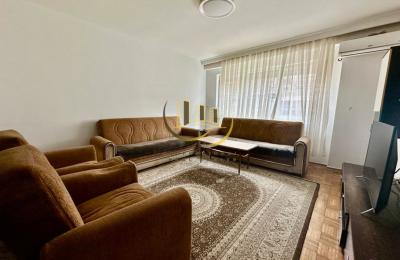 Banesë me qira te Rruga B