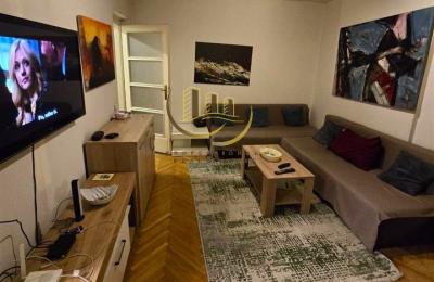 Banesë me qira në Qendër