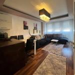 Banesë me qira në Bregun e Diellit