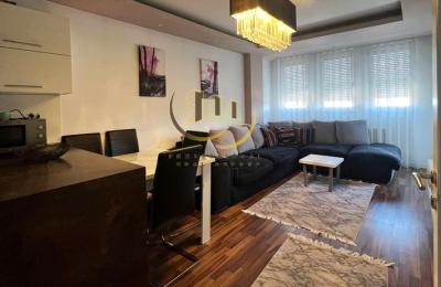 Banesë me qira në Bregun e Diellit