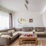 Banesë me qira te Rruga C