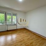 Banesë Zyre me qira në Ulpianë