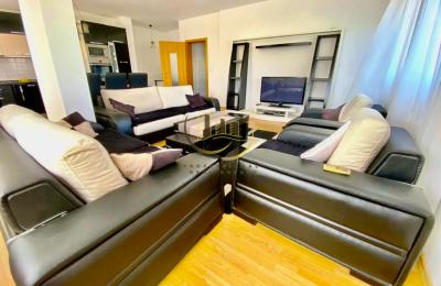 Banesë me qira në Qendër