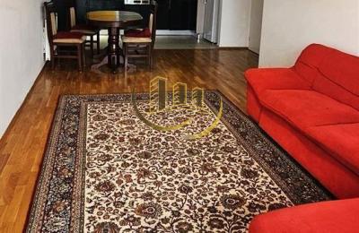 Banesa me qira në Rrugën C