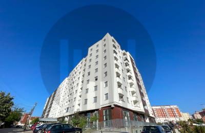 Banesë me 2 dhoma gjumi në shitje në lagjen Kalabria-Emshir