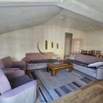 Penthouse me qira te Rruga B