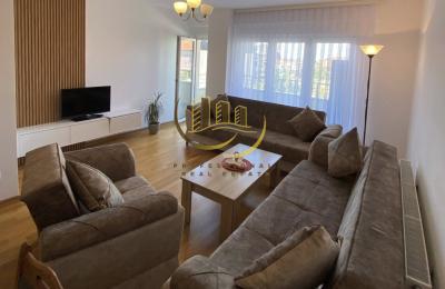 Banesë me qira në Bregun e Diellit