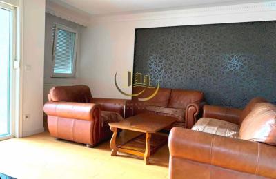 Banesë me qira në Rrugën B