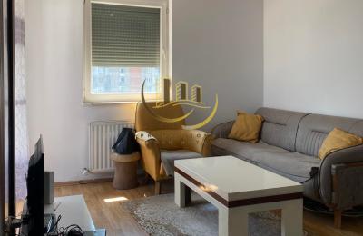 Banesa me qira në Lakrishte