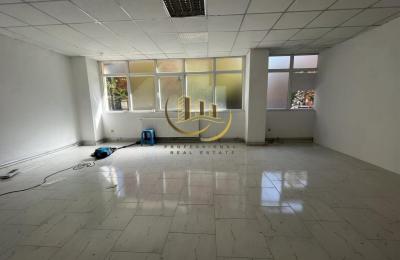 Lokal me qira në Mati 1