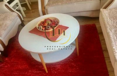 Banesë me qira në Qendër