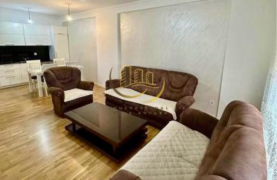 Banesa me qira në Lagjen e Spitalit