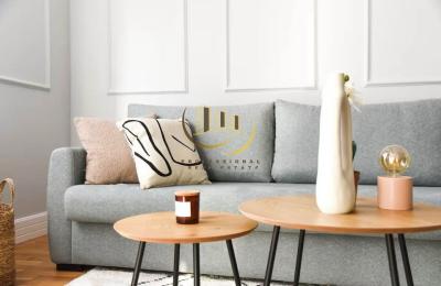 Banesë me qira në Bregun e Diellit