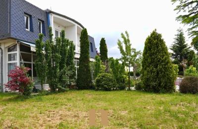 Hoteli Me Parcelë Për Shitje Në Magjistralen Prishtinë – Ferizaj