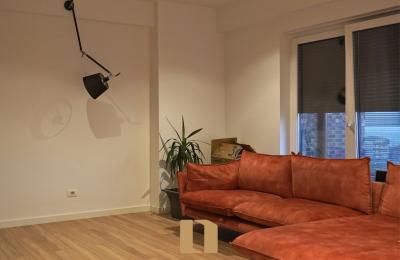 Banesa Moderne Dhe Komode Për Shitje Në Va Residence – Bregu I Diellit