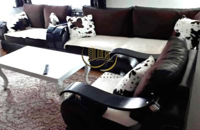 Banesa me qira në Kalabri – Emshir