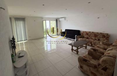 Banesë me qira në Mat