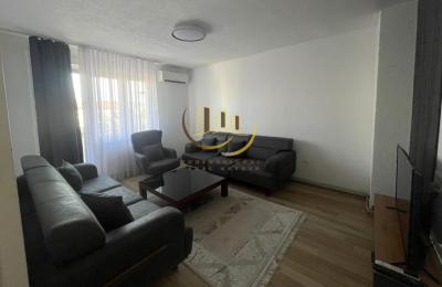 Banesë Zyre me qira në Ulpianë