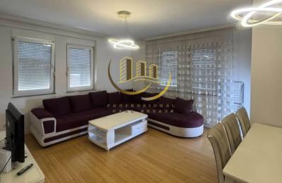 Banesë me qira te Rruga B