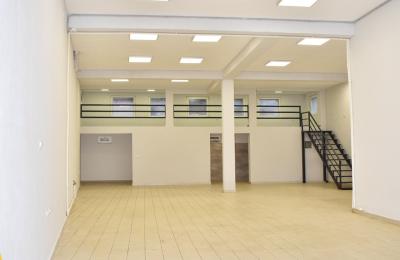 Lokal 200m² me QIRA në lagjen e Muhaxherëve.