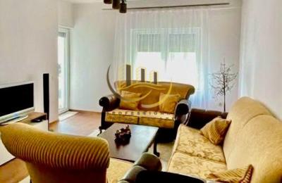 Banesë me qira te Rruga B