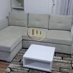 Banesa me qira në Bregun e Diellit