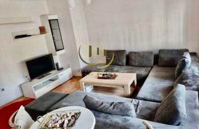 Banesë me qira në Fushë Kosovë